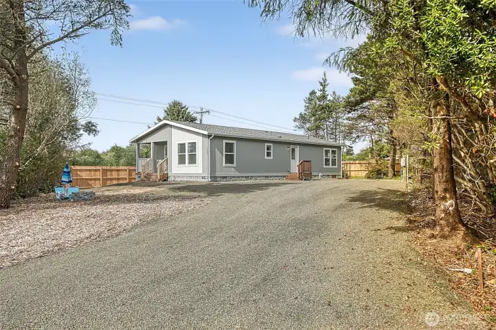 Ample Parking + RV Parking & RV Hookups