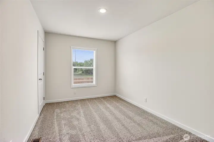 Guest Bedroom #1