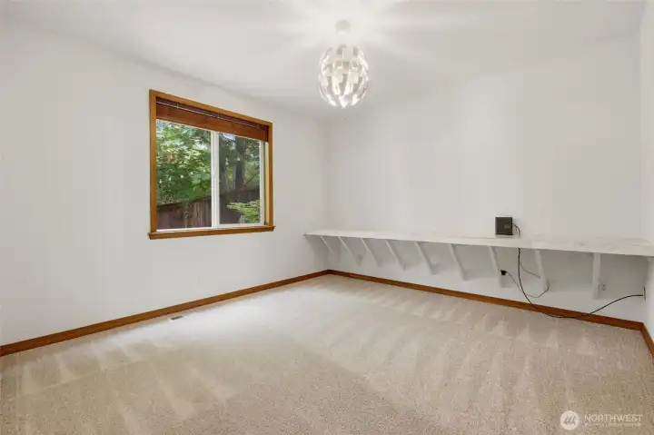 Main floor bonus room