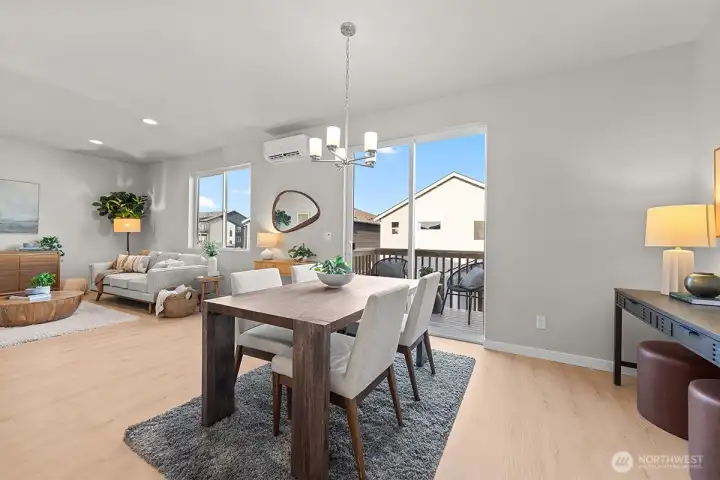Photographs are for illustrative purposes only. Features, finishes, interior/exterior colors, landscaping and floorplan shown may vary from actual homes built
