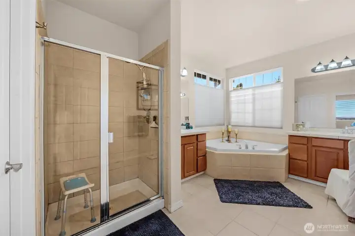 Master Room Bath