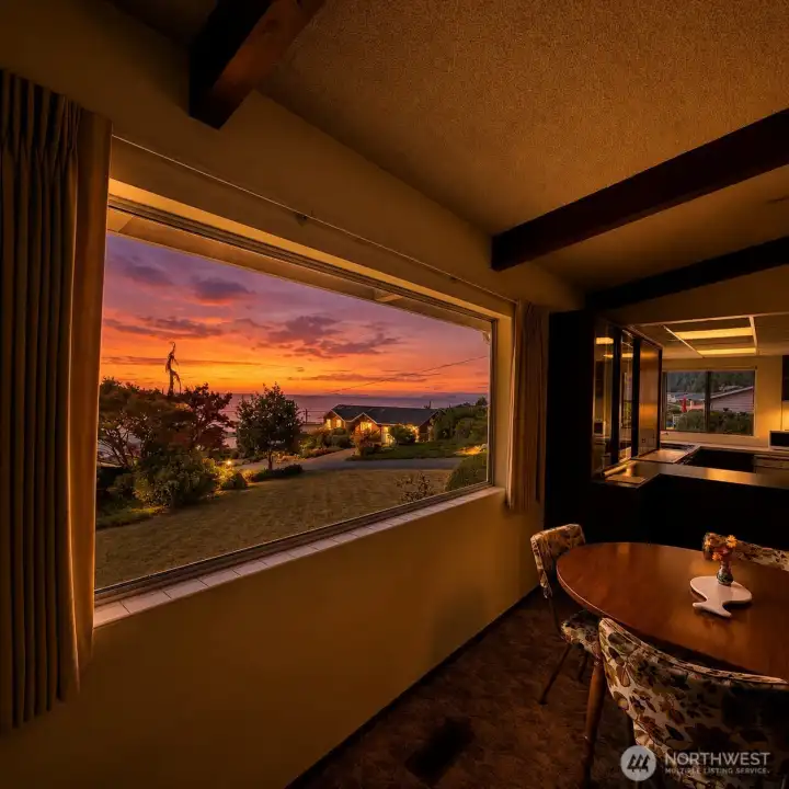 Virtual twilight living room