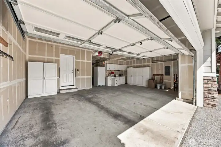 Huge 3-car garage w/ tons of storage.