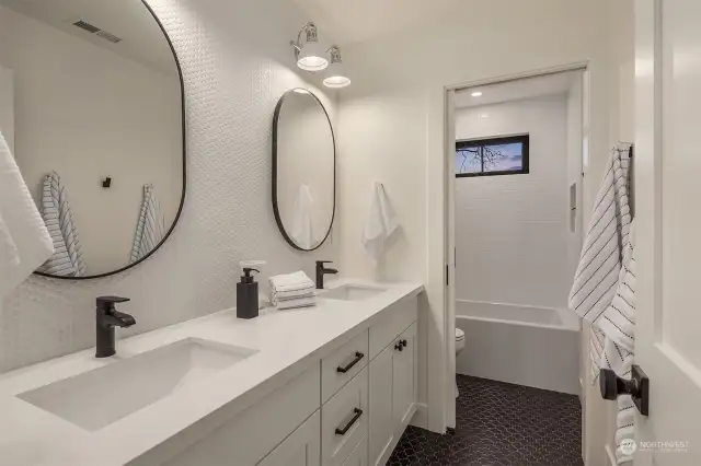 The spacious and stylish bathroom