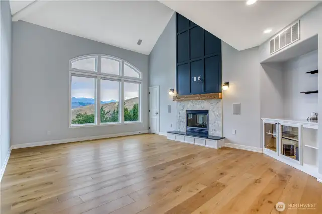 Living Room With Vaulted Ceiling