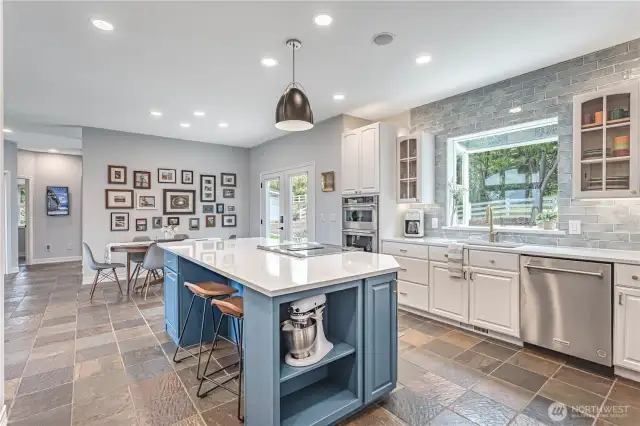 Large Kitchen