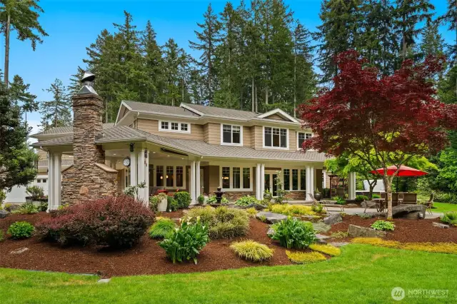 Stunning Craftsman Design!