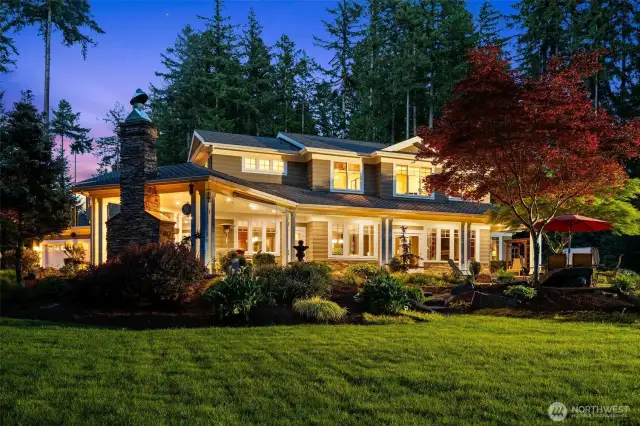 Exteriors features holiday plug-ins.