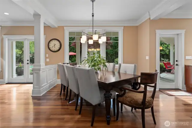 Formal Dining w/ easy access through multiple doors out back.
