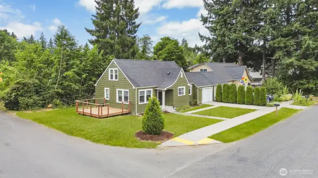Large corner lot with garage