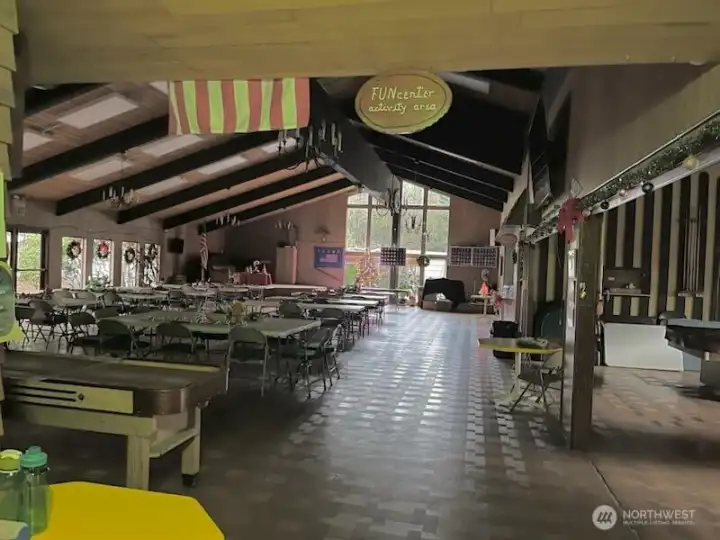 Large Dining & Event Hall