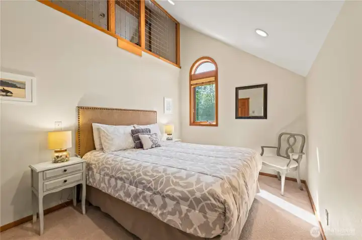 Studio, bedroom or playroom with ladder to loft.