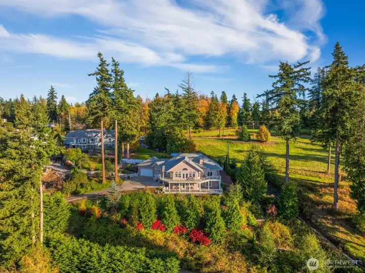 Perched above the bay, surrounded by evergreens and open sky—your private Pacific Northwest escape.