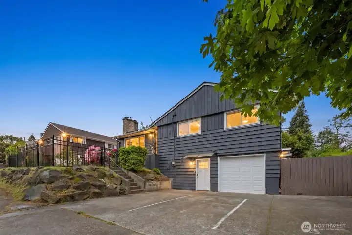 Front exterior, driveway
