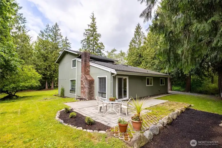 Home tucked into a quiet park-like setting with exceptional privacy