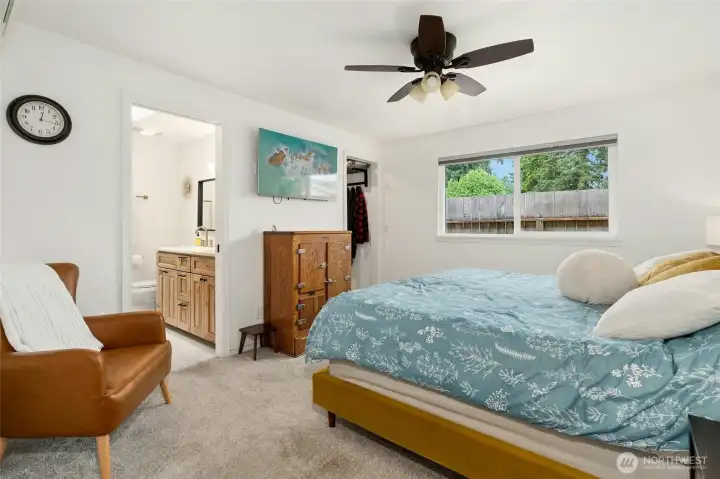 Large primary (bedroom #4) with ensuite 3/4 bath and walk-in closet. Large primary (bedroom #4) with ensuite 3/4 bath and walk-in closet.