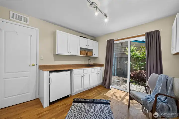 Whether you need a fourth bedroom or a cozy family room, this versatile space adapts to your lifestyle. Whether you need a fourth bedroom or a cozy family room, this versatile space adapts to your lifestyle.