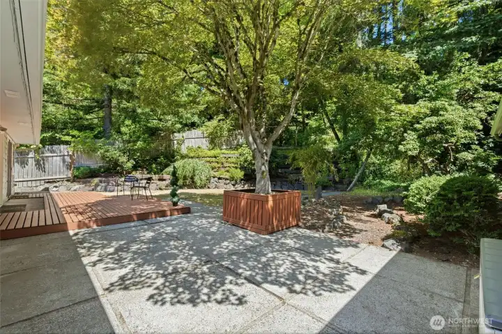 Designed for indoor-outdoor living, the private patios provide inviting spaces to gather, unwind, and connect with nature. Designed for indoor-outdoor living, the private patios provide inviting spaces to gather, unwind, and connect with nature.