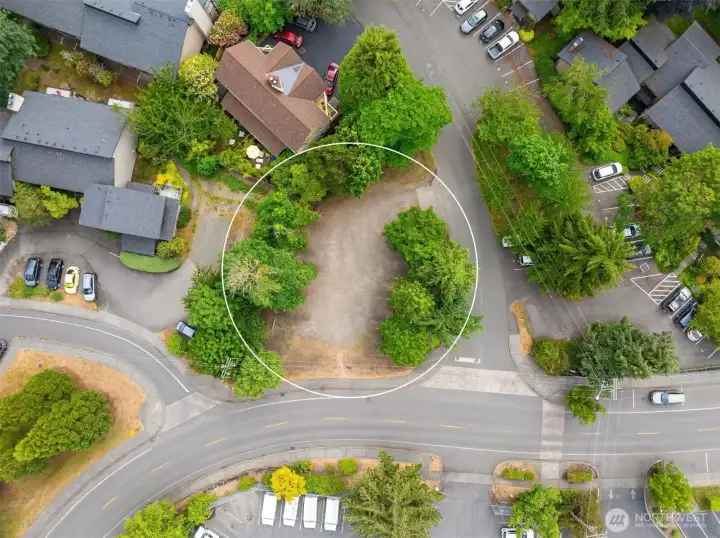 The lot is accessed via the driveway on Shannon Drive. The lot is accessed via the driveway on Shannon Drive.
