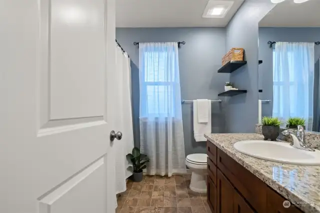 2nd bathroom