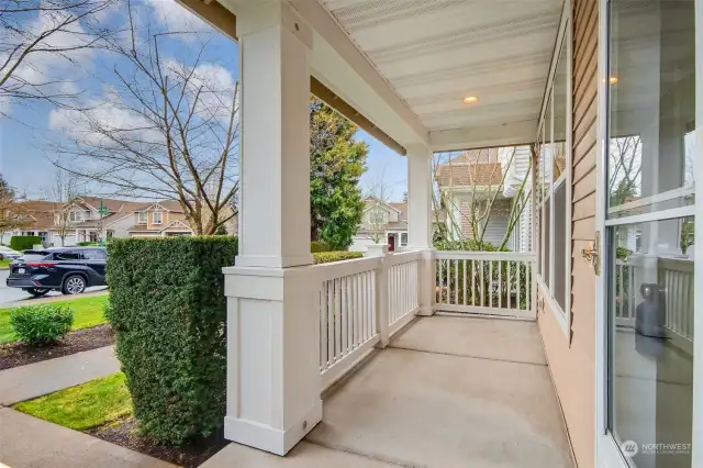 Big front porch-So inviting!