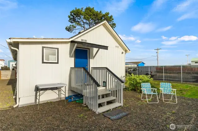 Backdoor entry to bedroom.