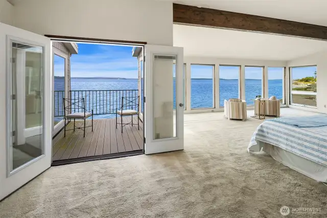 Primary Bedroom with outside deck
