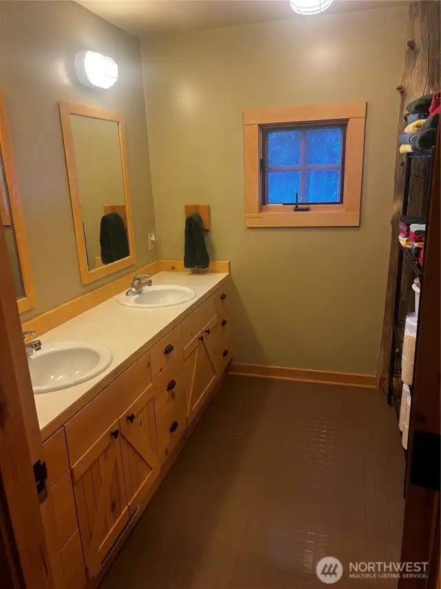 Full upper bath with double sink