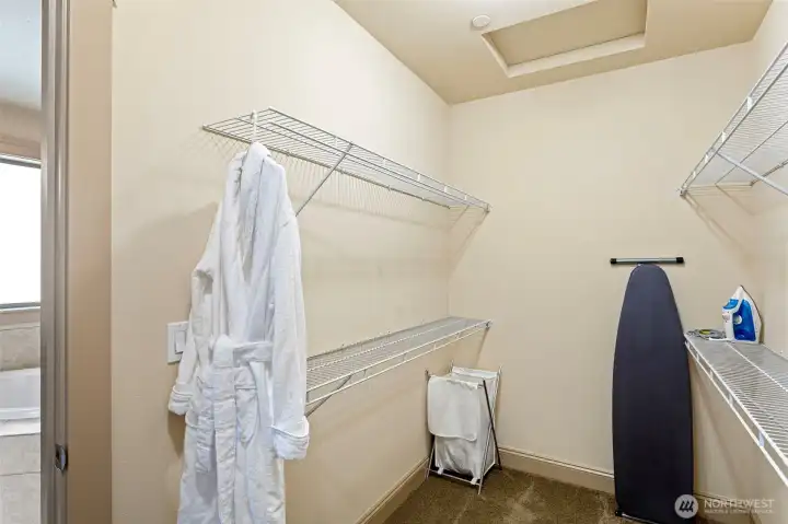 Walk in closet off of primary en suite