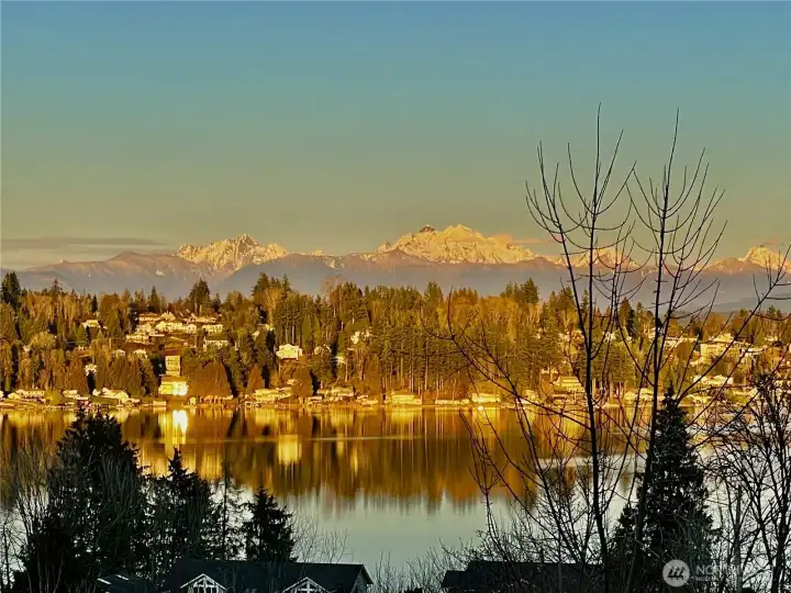 Year round lake views