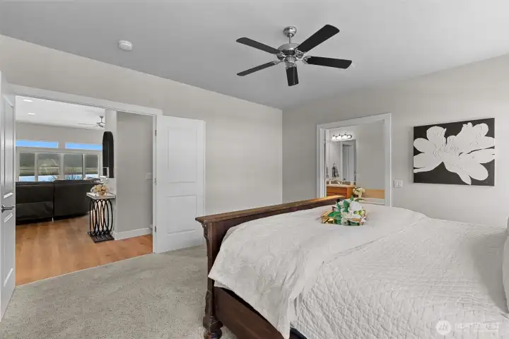 Spacious Primary Suite, Spa Inspired Bathroom, Soaking Tub