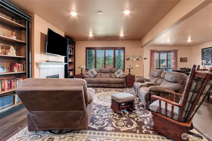 Great room looking towards the back of the home. Great room looking towards the back of the home.
