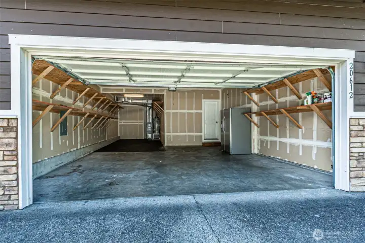 3 Car Garage