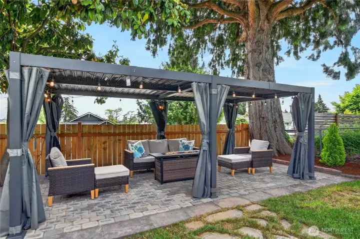 Custom Paver Patio & Covered Outdoor Living Space Custom Paver Patio & Covered Outdoor Living Space