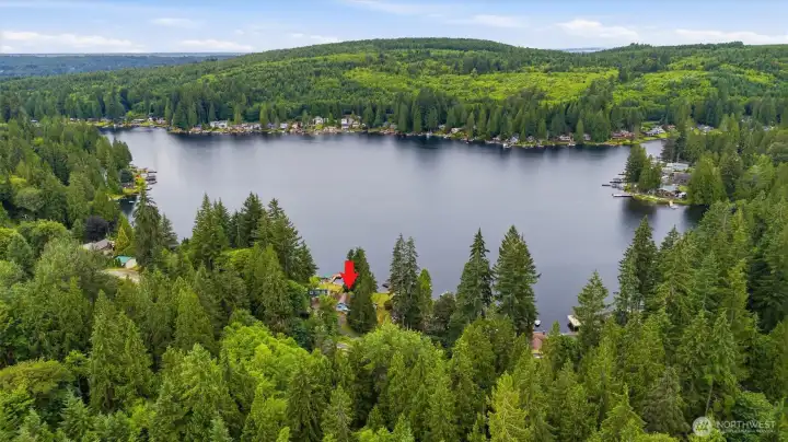 Beautiful Lake Roesiger