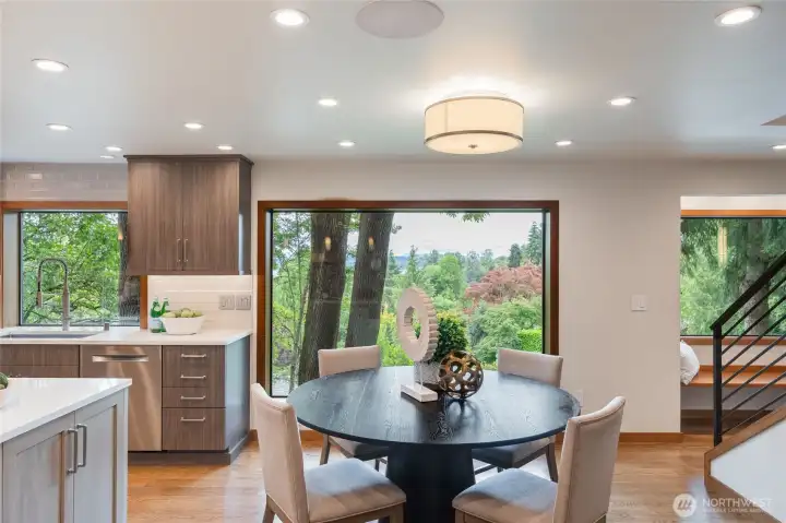 Enjoy the territorial and peek a boo lake views from this eat-in kitchen. Enjoy the territorial and peek a boo lake views from this eat-in kitchen.