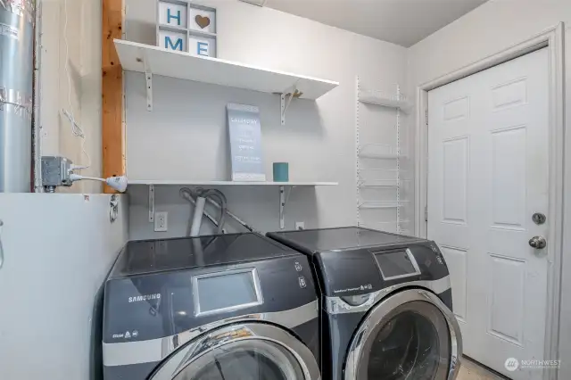 Laundry Room off Kitchen - washer & dryer stay!