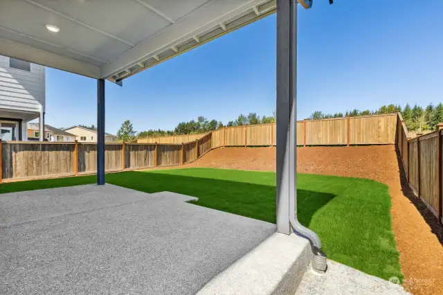 Rear yard (Facade, Ext Colors, Interior Photos & Floor Plans for illustrative purposes only. Actual Facade, Ext Colors, Interiors & Floor Plans may differ.)