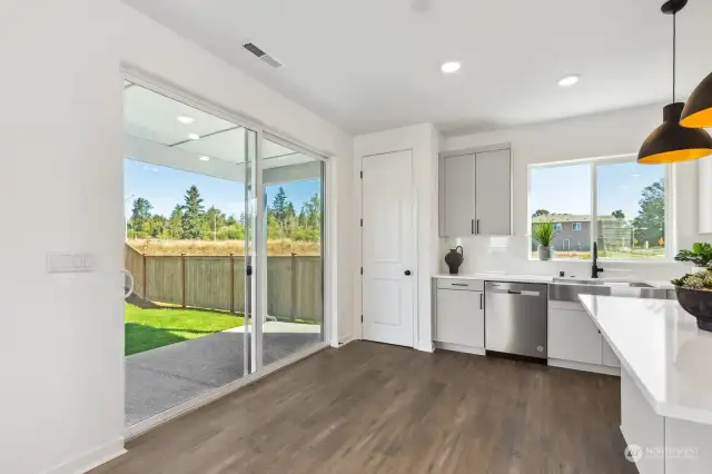Dining room (Facade, Ext Colors, Interior Photos & Floor Plans for illustrative purposes only. Actual Facade, Ext Colors, Interiors & Floor Plans may differ.)