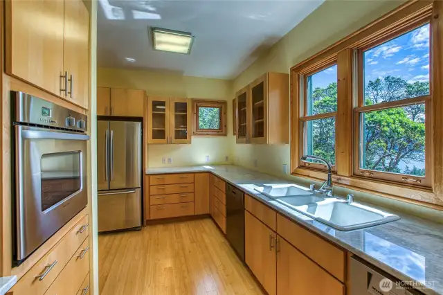 Gormet Kitchen with Views