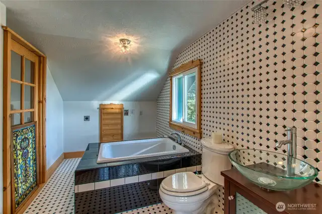 Guest House Bathroom