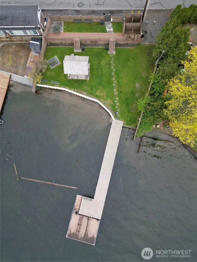 Dock!