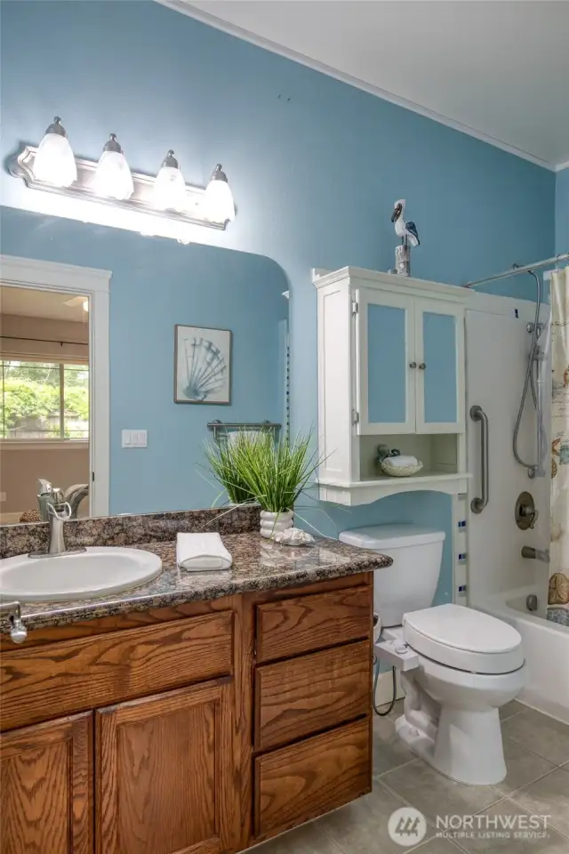 Primary en suite
