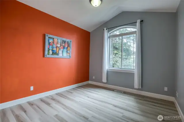 West facing guest bedroom