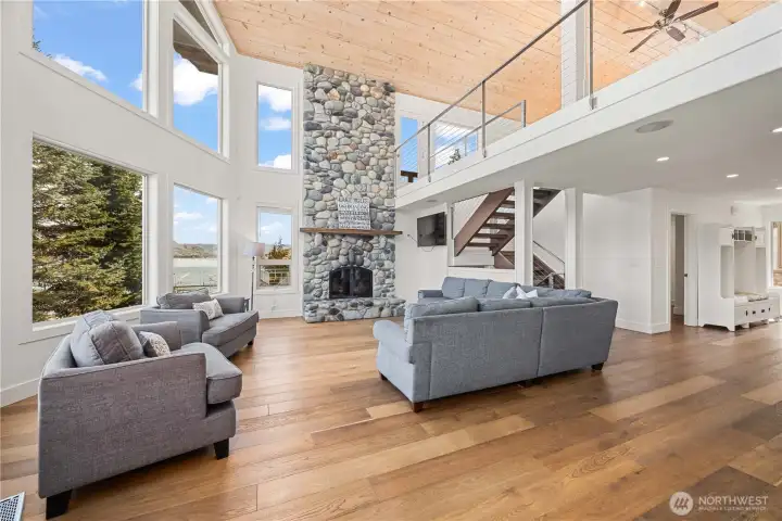 Open-concept great room with panoramic Lake Chelan views—perfect for gathering, hosting, and everyday elevated waterfront living.