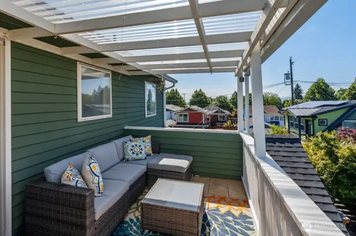 Private Primary Deck