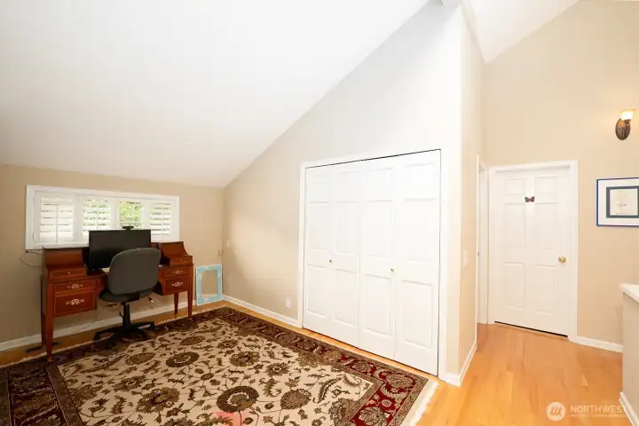 Loft/Office/3rd Bedroom Loft/Office/3rd Bedroom