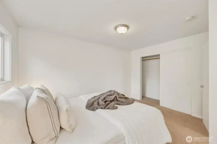 Bedroom is very light and bright Bedroom is very light and bright