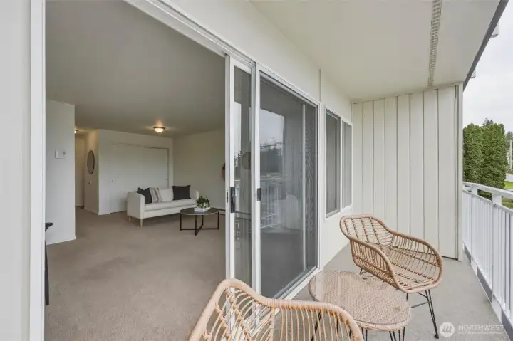 Plenty of room for seating and outdoor grilling Plenty of room for seating and outdoor grilling
