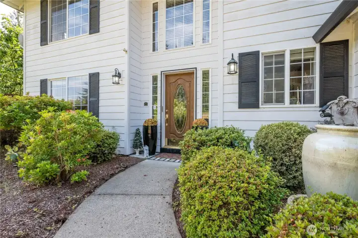 Entry Walk Way
